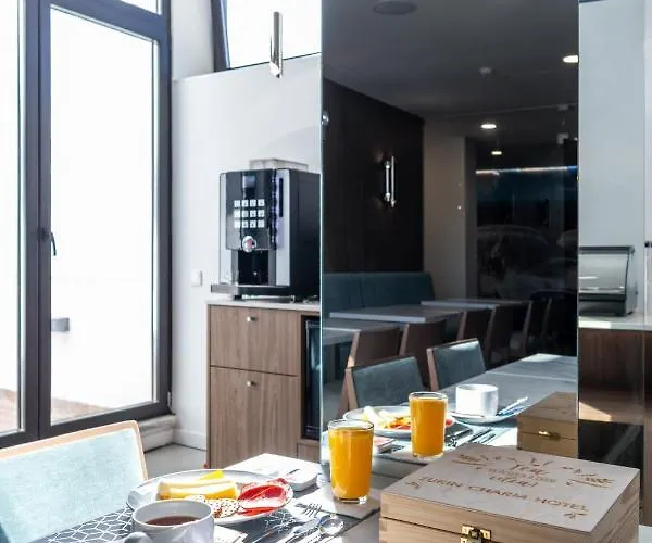 Zurin Charm 3* Lisbona