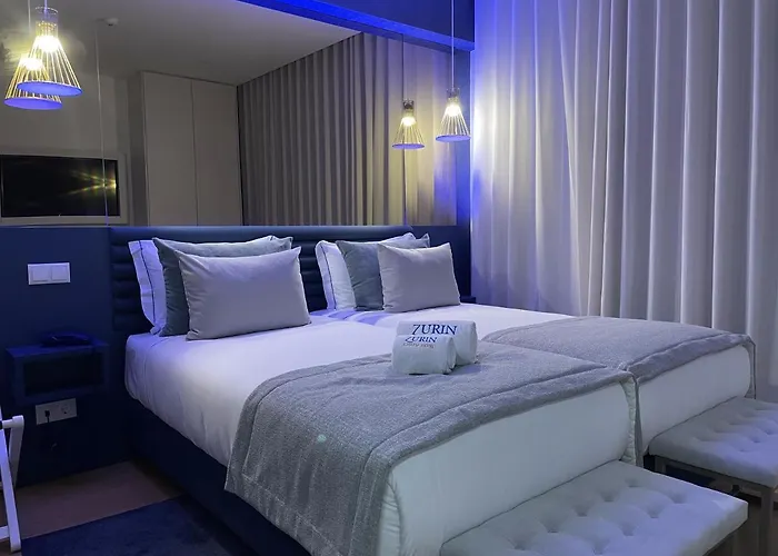 Zurin Charm Hotel 3*