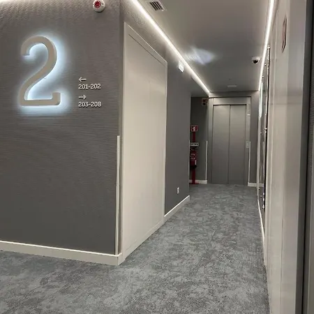 Otel Zurin Charm